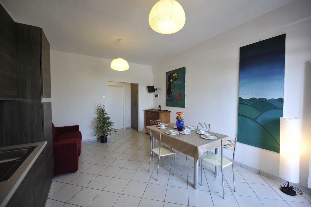 Agriturismo La Tuffatrice Imperia Luaran gambar