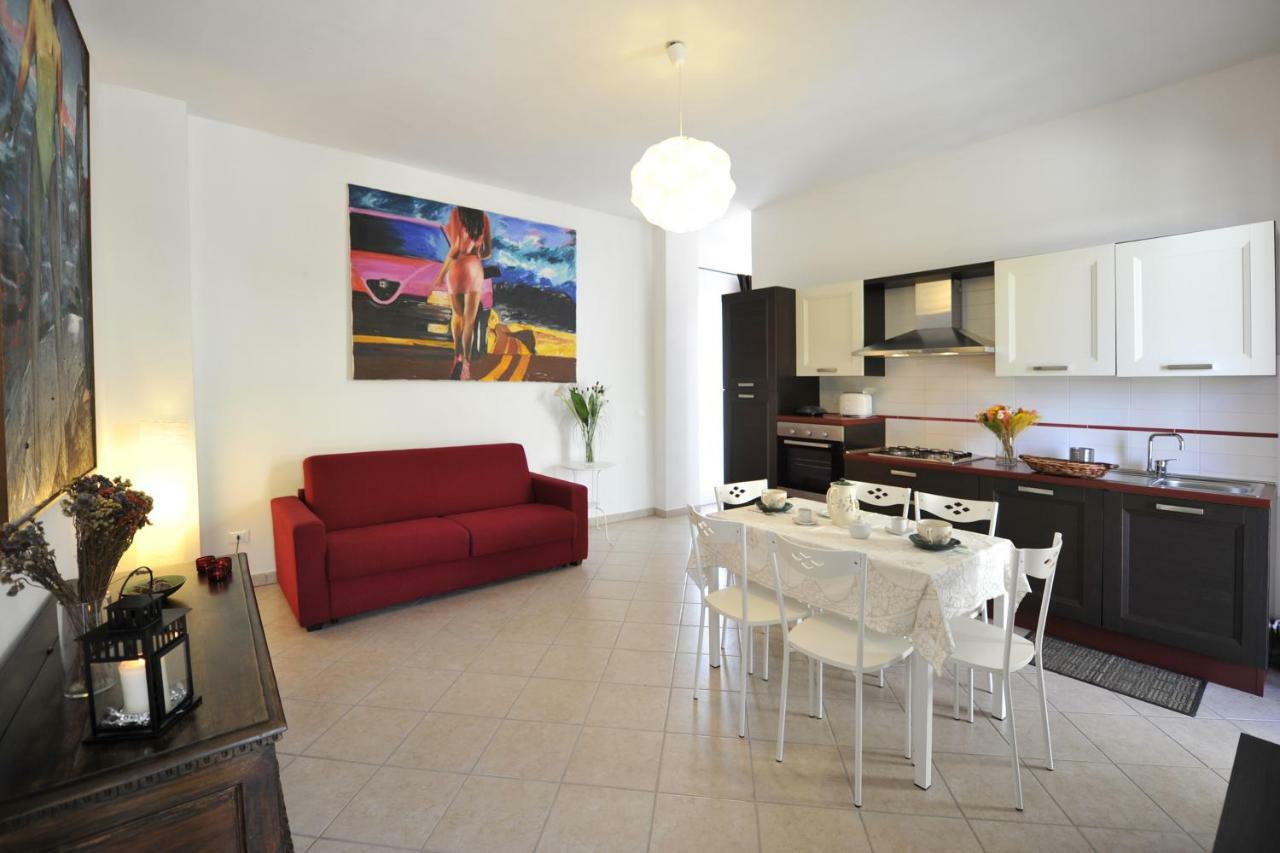 Agriturismo La Tuffatrice Imperia Luaran gambar