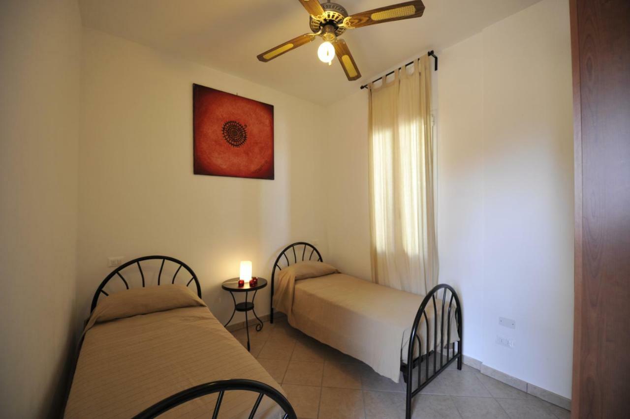 Agriturismo La Tuffatrice Imperia Luaran gambar